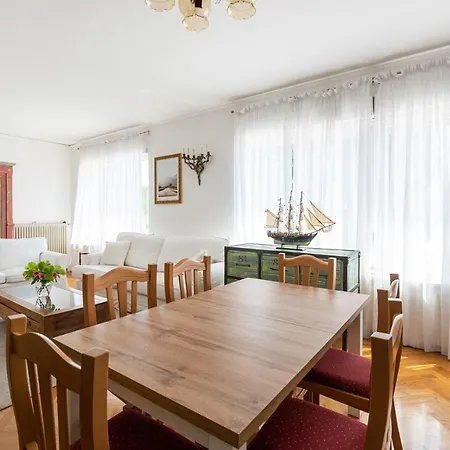 Casa Lungomare Guest house